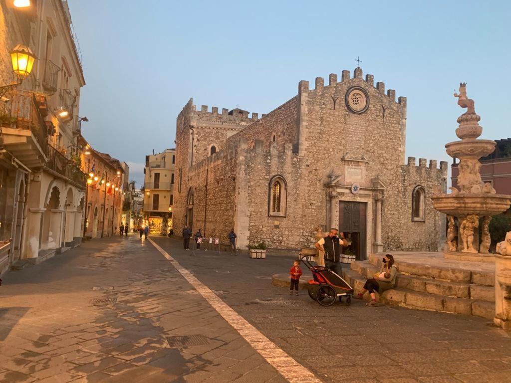 Ferienwohnung Casa Nicole - Letojanni Taormina Exterior foto